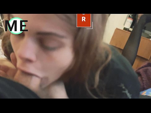 ❤️ دیک گلو، جوراب شلواری پاره و پاشنه پاره شده خوب است ️ فوق پورن در پورنو fa.xxxpornolive.ru ❌️